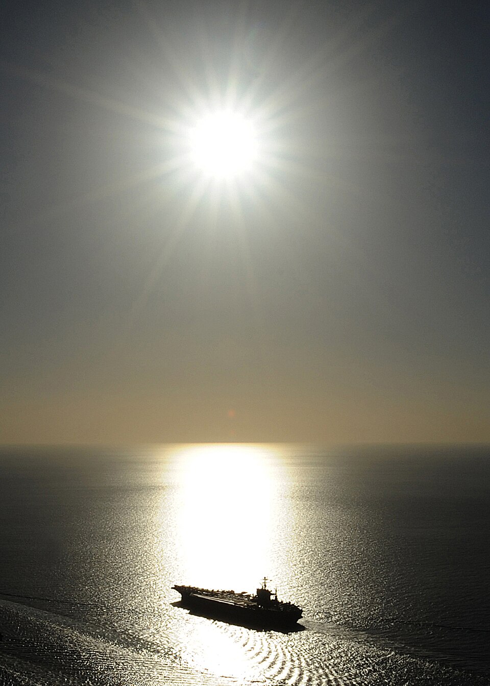 USS Abraham Lincoln (CVN 72) underway in the Arabian Sea